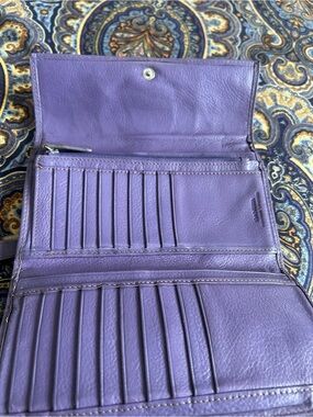 Purple Leather Women’s Long Wallet - Danier